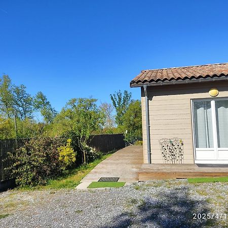 Chambre 20M2 Avec Salle De Bain Privee Dans Maison En Bois Лавор Екстериор снимка